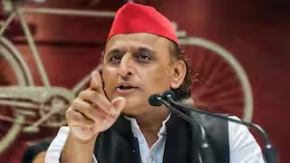 बिहार चुनाव रुझानों पर विपक्ष में हलचल, अखिलेश ने SIR को लेकर भाजपा पर साधा निशाना