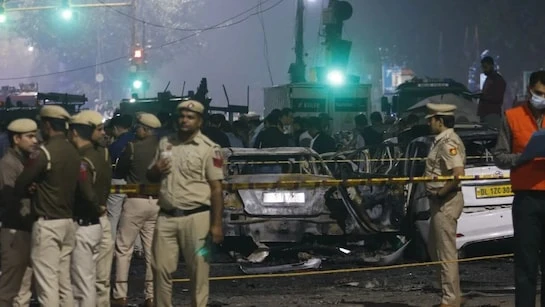दिल्ली ब्लास्ट मामले में बंगाल से एमबीबीएस छात्र गिरफ्तार