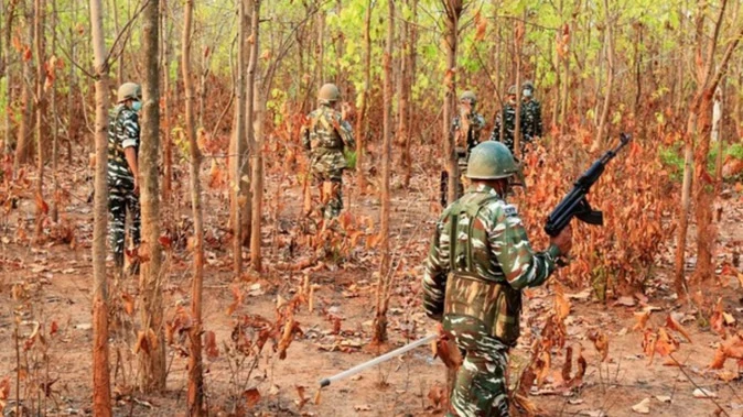 सुकमा में डीआरजी और नक्सलियों के बीच मुठभेड़, 3 नक्सली ढेर