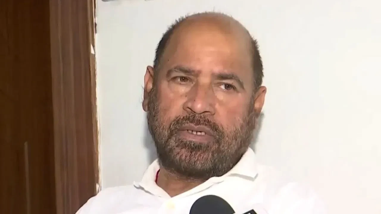 ‘राबड़ी मेरी बहन, रोहिणी बिहार की बेटी, गलत हुआ तो कार्रवाई हो’- साधु यादव