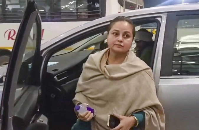 ‘किडनी को गंदा बताने वाले पहले किडनी दान करें’, रोहिणी आचार्य का जोरदार पलटवार