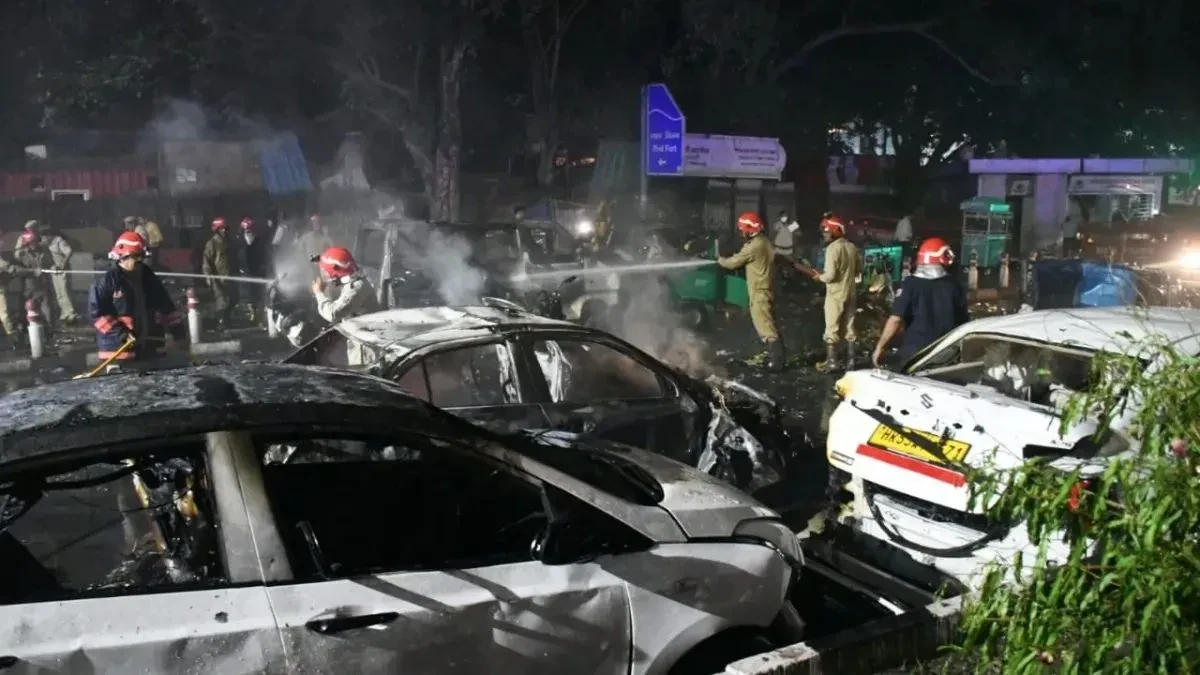 'संवेदनशील और भड़काऊ कंटेंट से बचें', केंद्र की टीवी चैनलों को सख्त एडवाइजरी