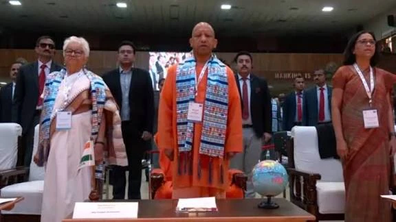 अंतरराष्ट्रीय मुख्य न्यायाधीश सम्मेलन में बोले सीएम योगी - संवाद से ही सुलझेंगी वैश्विक चुनौतियां