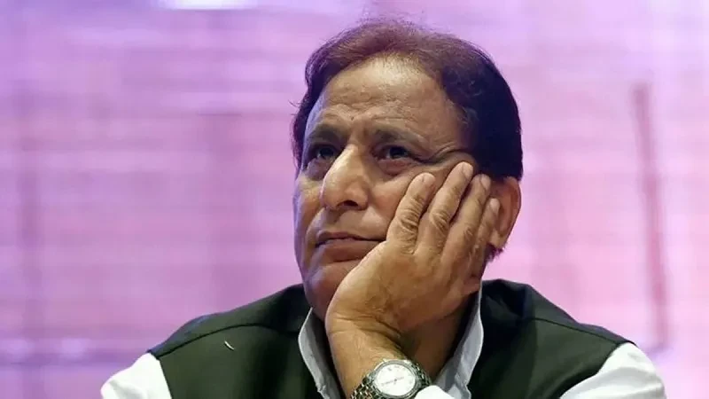 जेल में सर्दी-जुकाम से परेशान आजम खां, प्रशासन ने दी स्टीमर और दवा