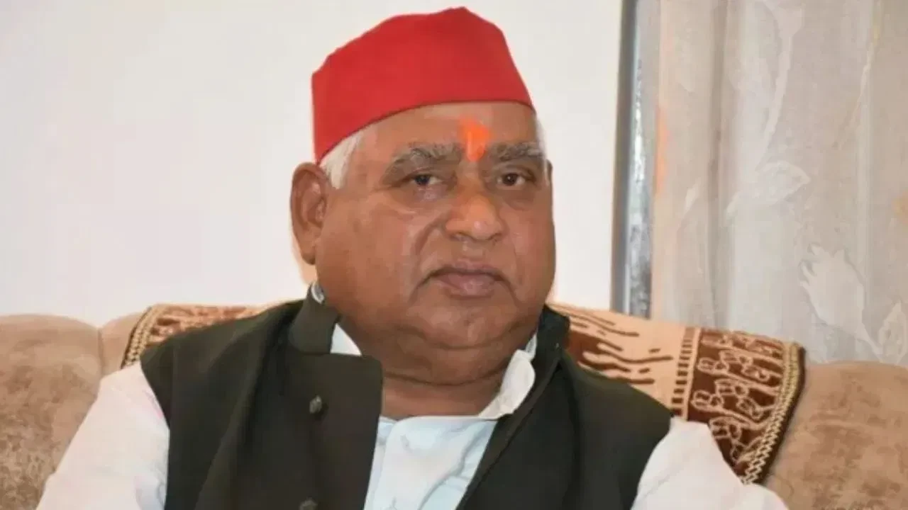 राम मंदिर ध्वजारोहण कार्यक्रम में अवधेश प्रसाद को नहीं मिला निमंत्रण, बोले- 'दलित हूँ, इसलिए नहीं बुलाया'