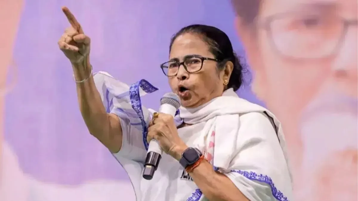 ‘पूरे देश को हिला दूंगी’: ममता बनर्जी ने SIR विरोधी रैली में केंद्र को चेतावनी दी