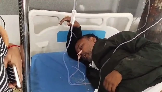 लखनऊ: एसआईआर में लगे बीएलओ ने खाया जहर, इलाज के दौरान मौत
