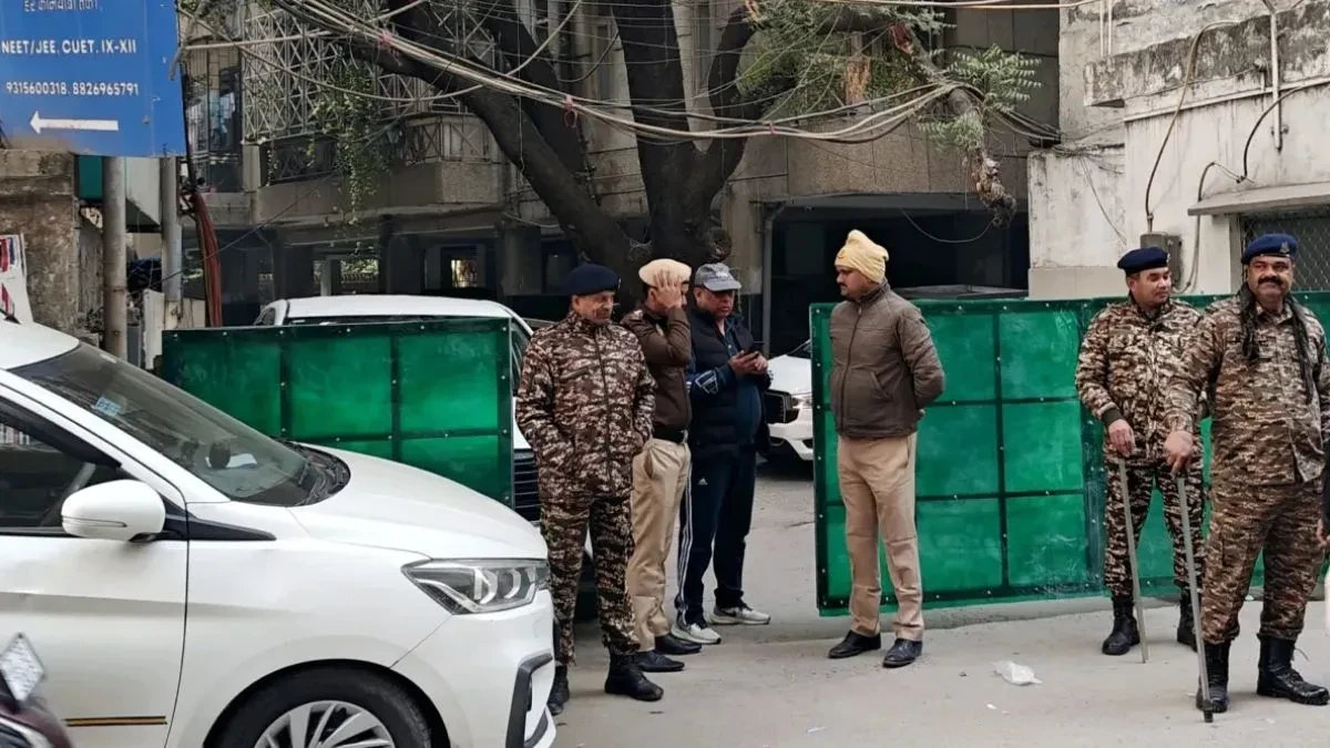 10 राज्यों में ईडी की छापेमारी, मेडिकल कॉलेजों से जुड़े रिश्वत मामले में कार्रवाई