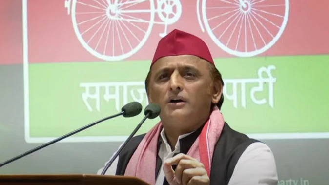 अखिलेश ने मृतक बीएलओ के परिवारों के लिए दो-दो लाख रुपये मुआवजे का किया ऐलान
