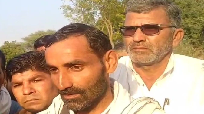 मनीषा केस: धीमी जांच से आक्रोश, ग्रामीणों ने रखा एक दिन का उपवास
