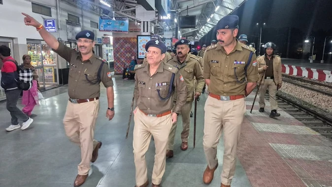 बनभूलपुरा रेलवे भूमि अतिक्रमण: सुप्रीम कोर्ट की सुनवाई से पहले सुरक्षा के कड़े इंतजाम