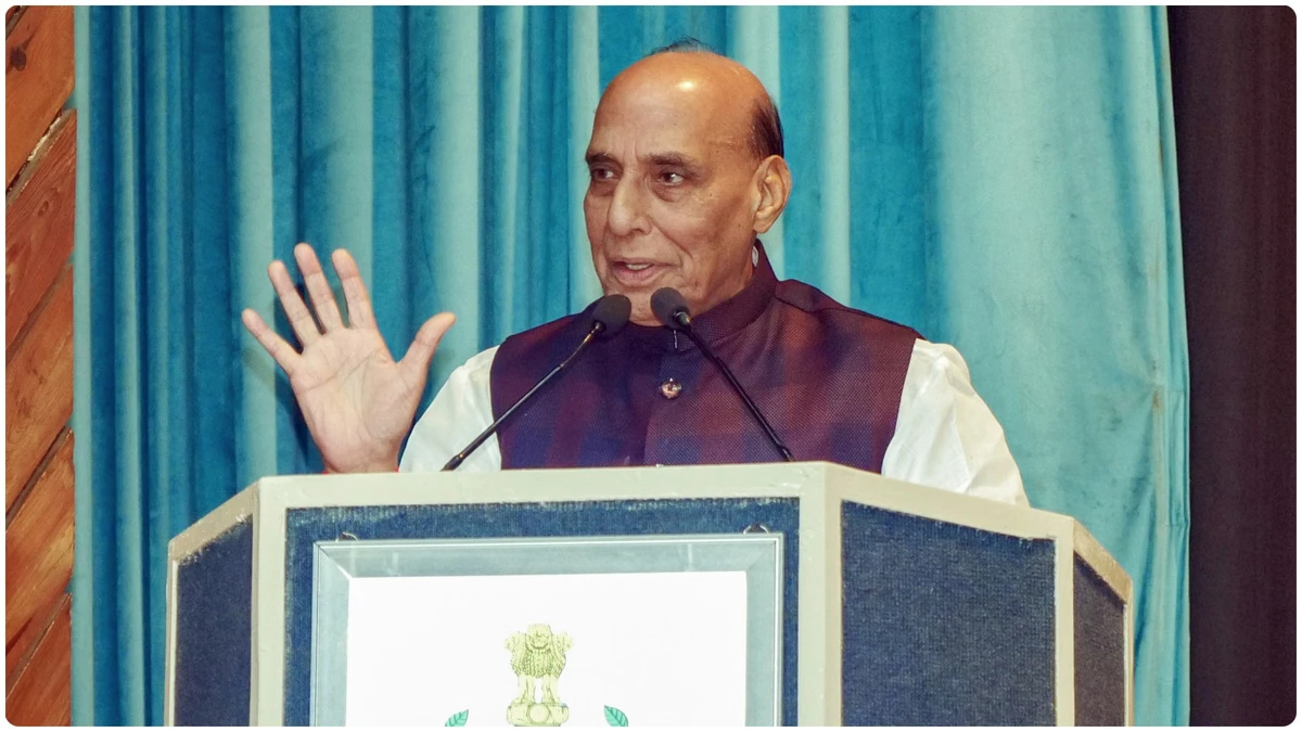 नेहरू सरकारी पैसे से बाबरी मस्जिद बनवाना चाहते थे, पटेल ने उन्हें रोका: राजनाथ सिंह