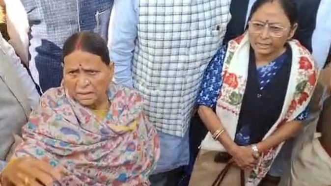 बिहार विधान परिषद में हंगामा, राबड़ी देवी ने सदन से किया वॉकआउट