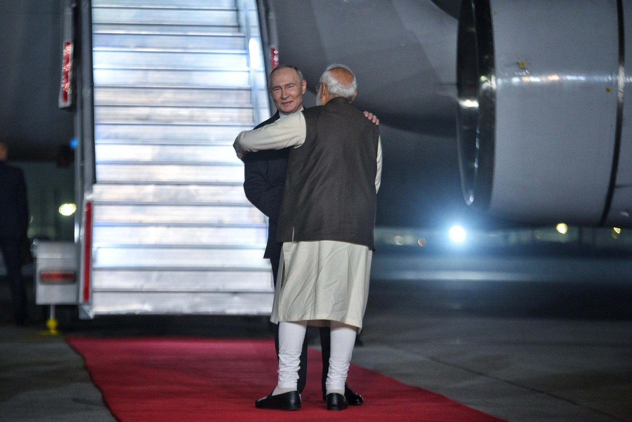 पुतिन ही नहीं, इन खास नेताओं के लिए पीएम मोदी ने तोड़े प्रोटोकॉल