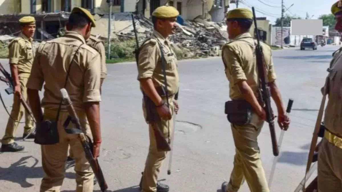 उर्स में हिंसा: बदायूं में दो गुटों में मारपीट और फायरिंग, एक घायल
