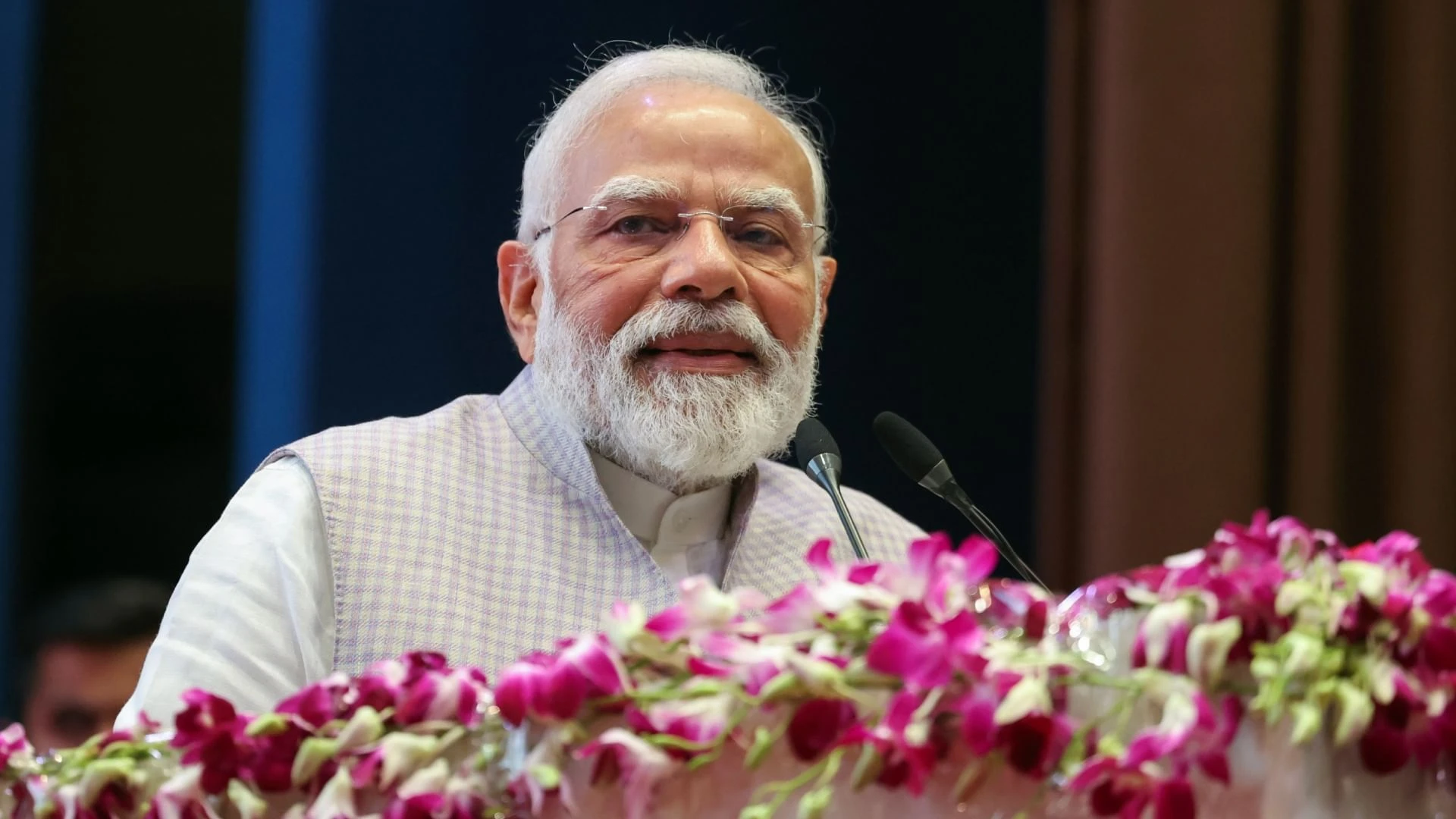 आठ फीसदी वृद्धि दर नई आर्थिक रफ्तार का संकेत: पीएम मोदी