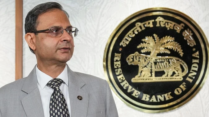 वैश्विक दबाव के बीच विकास जोखिम बढ़ने से आरबीआई फिर घटा सकता है ब्याज दरें