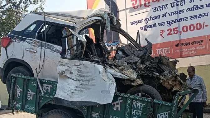 बरेली-जयपुर हाईवे हादसा: तीन दोस्तों की मौत, एक की हालत गंभीर