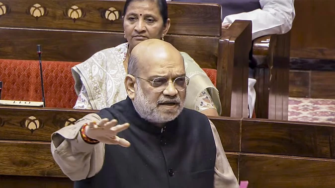 लोकसभा में चुनाव सुधार पर चर्चा, अमित शाह ने कांग्रेस के आरोपों का दिया जवाब