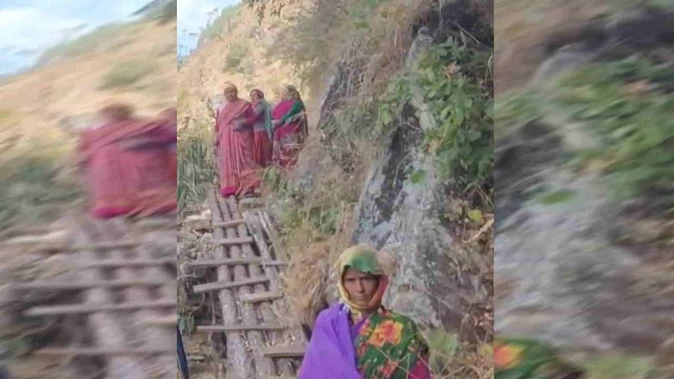 गुनाड़ गांव का टूटा-पूरा रास्ता: ग्रामीण बल्लियों के सहारे रोज़ाना कर रहे आवागमन