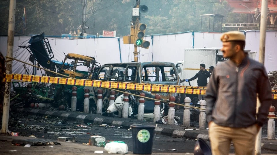 हाईकोर्ट ने पुराने वाहनों की बिक्री पर दिल्ली सरकार को लगाई फटकार