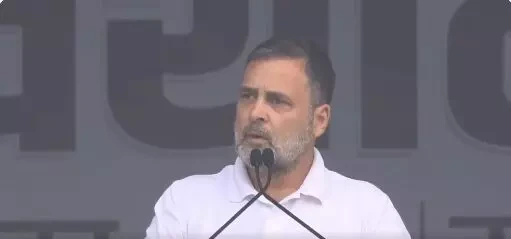 राहुल गांधी ने मोदी सरकार पर  किया हमला, कहा- ग्रामीण विरोधी है जी राम जी बिल