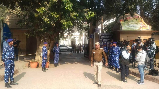 कोर्ट ने आरोपी डॉ. बिलाल नसीर मल्ला की न्यायिक हिरासत सात दिन बढ़ाई