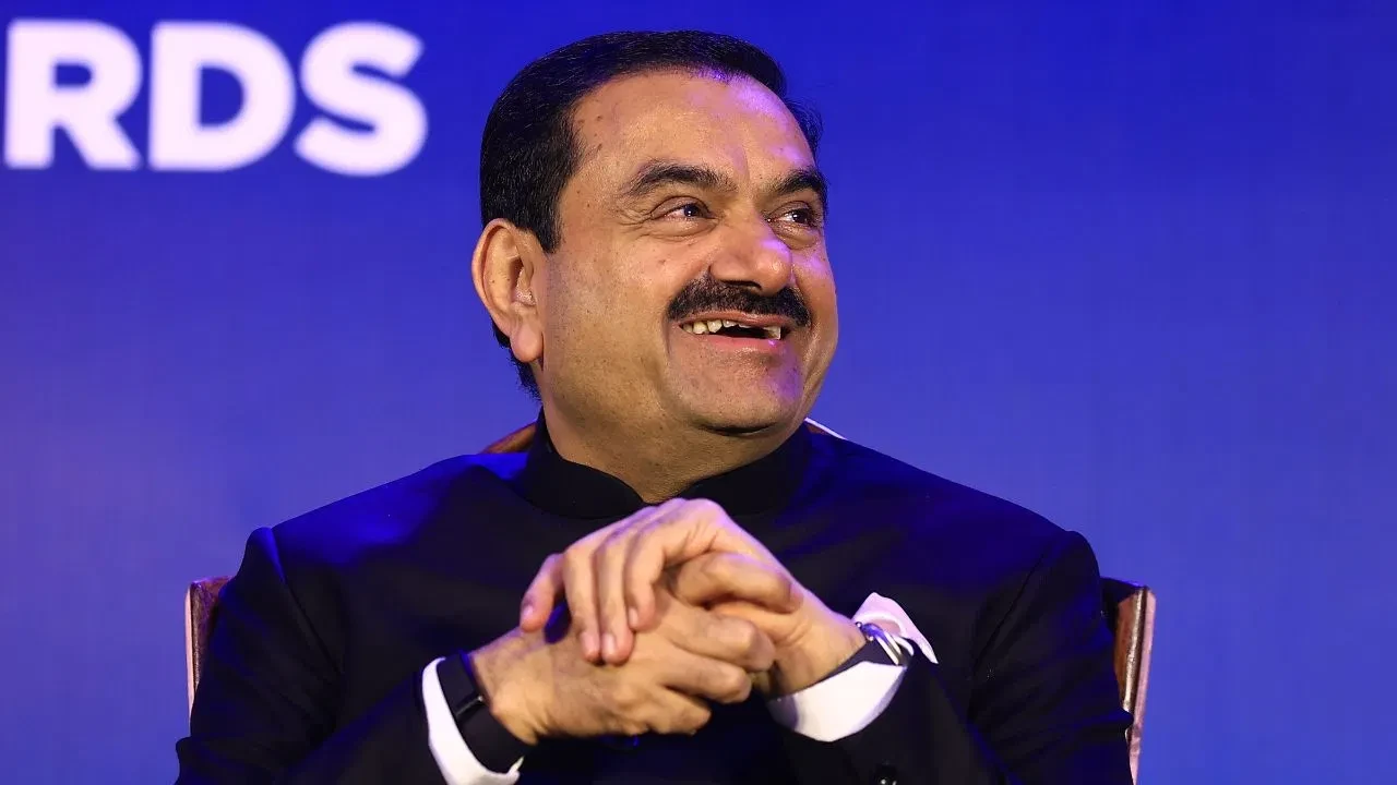 अडानी ग्रुप ने निवेश और अधिग्रहण से फिर से हासिल किया निवेशकों का भरोसा