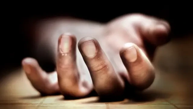 सागर: महिला ने अपने दोनों बेटों के साथ फांसी लगाकर की आत्महत्या