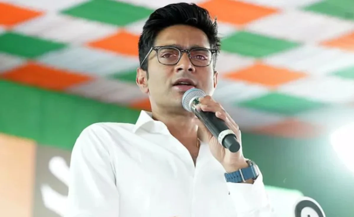 एसआईआर पर बंगाल में सियासी घमासान, कैंपों में परेशान वोटर; अभिषेक बोले– ‘चुनाव आयोग अब व्हाट्सएप आयोग’