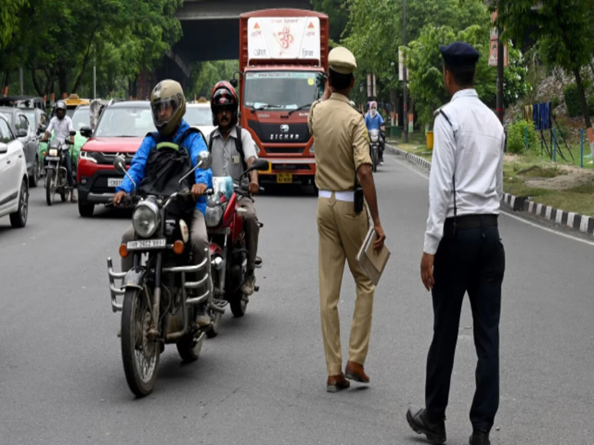न्यू ईयर सेलिब्रेशन पर गुरुग्राम ट्रैफिक पुलिस अलर्ट, एडवाइजरी जारी