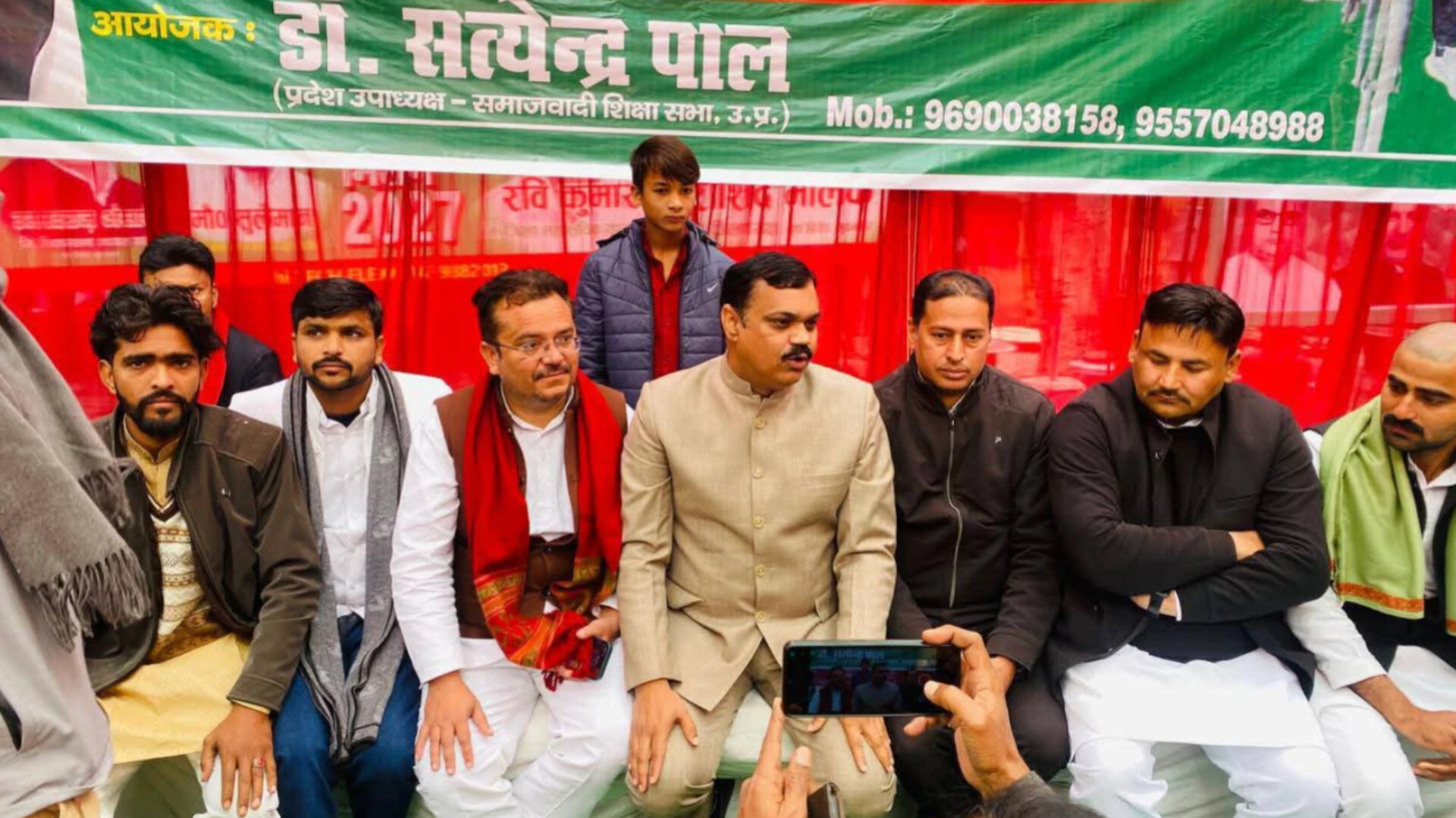 पीडीए विचार गोष्ठी में सपा नेताओं ने संगीत सोम पर साधा तीखा हमला