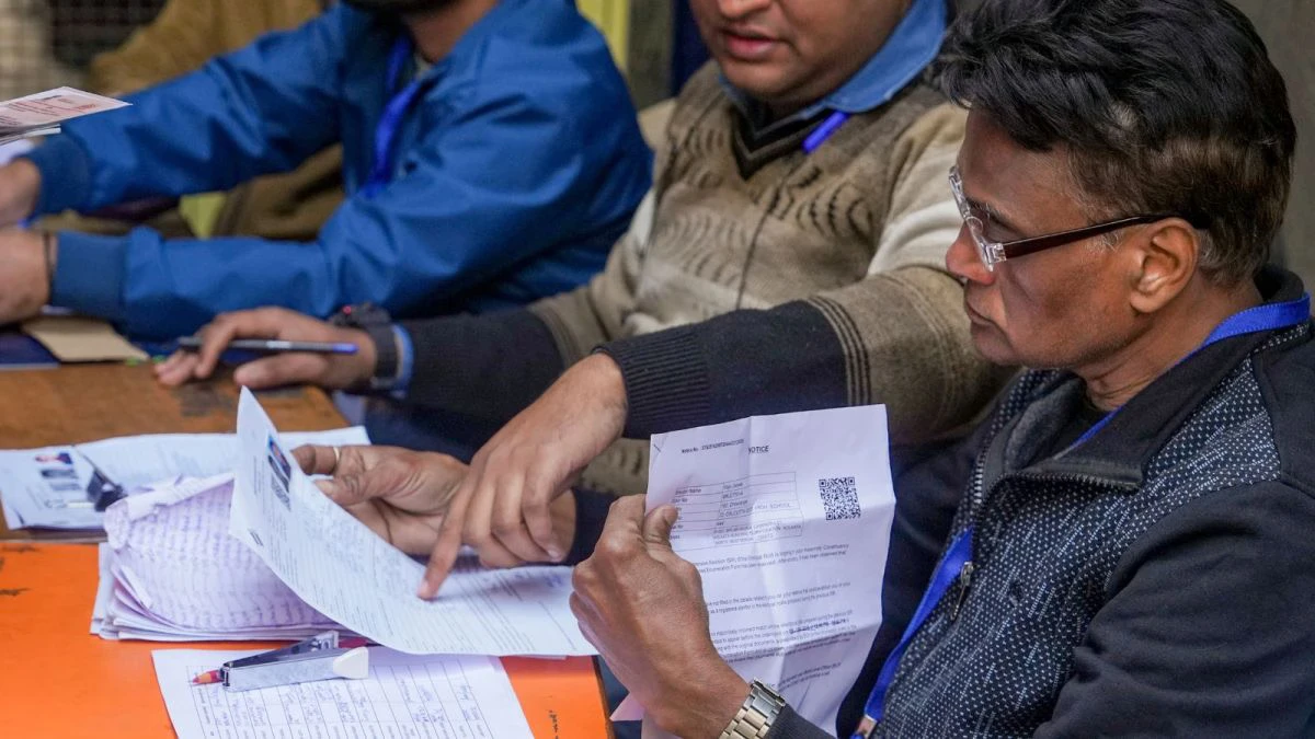 यूपी में SIR की पहली ड्राफ्ट मतदाता सूची जारी, 18% नाम बाहर