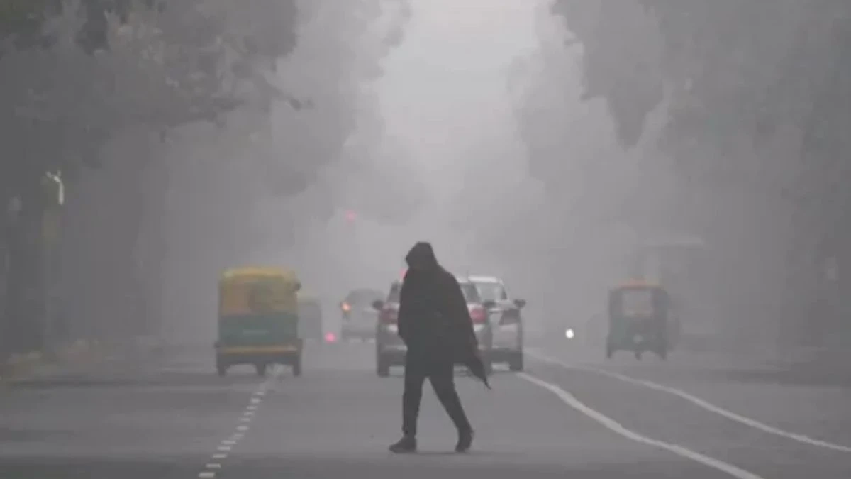 कड़ाके की ठंड का कहर: कई राज्यों में शीतलहर, कोहरे को लेकर अलर्ट जारी