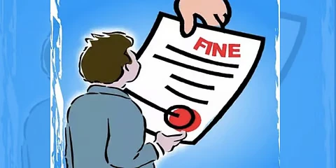 कांधला: बच्चे को गमले में पेशाब कराने पर दंपती पर लगाया 100 रुपये का जुर्माना