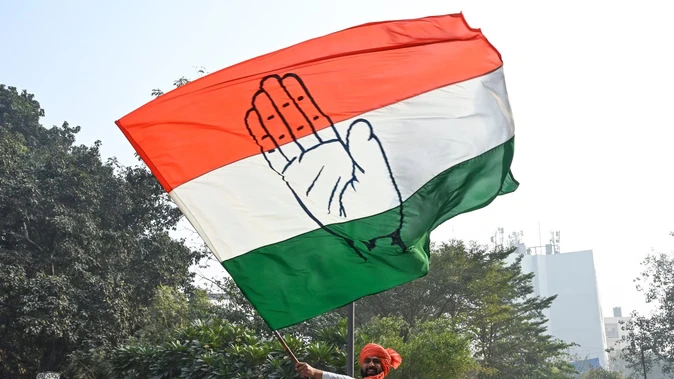 अंबरनाथ में कांग्रेस के सभी निलंबित 12 पार्षद भाजपा में शामिल