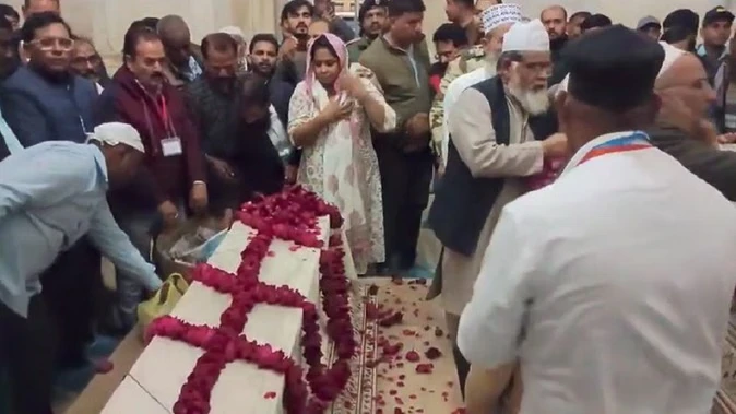 शाहजहां का 371वां उर्स शुरू, ताजमहल में तीन दिन तक श्रद्धा और परंपरा का माहौल