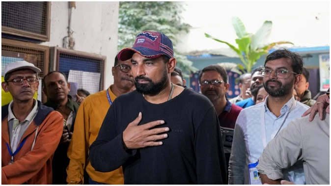 शमी ने कोलकाता में SIR प्रक्रिया पूरी की, चुनाव अधिकारियों के सामने हुए पेश