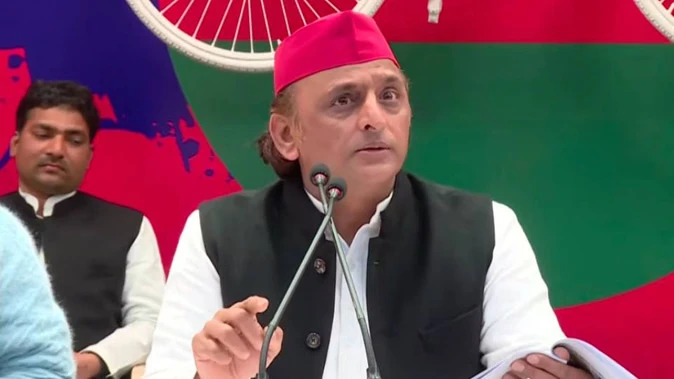 SIR में विवादित नाम, अखिलेश बोले- भाजपा ने जनता के साथ किया मजाक