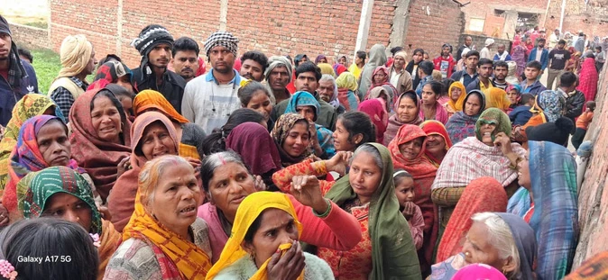 मैनपुरी में दंपती की गोली मारकर हत्या, गांव में मचा हड़कंप