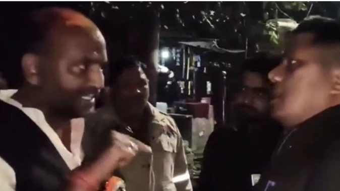 मूर्ति विसर्जन विवाद: सीओ और पूर्व विधायक में बहस, प्रशासन ने की शांति कायम