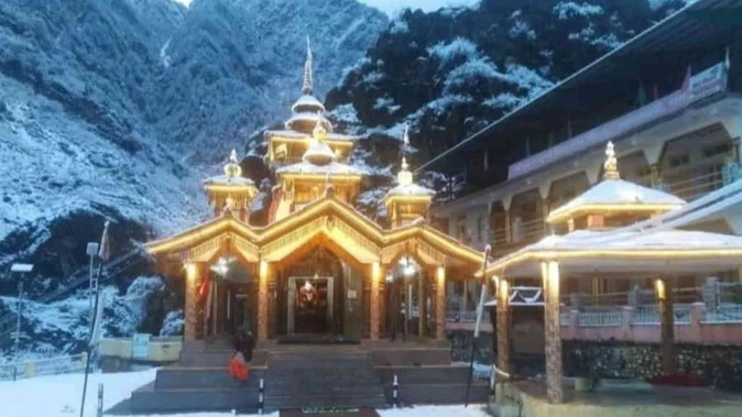 चारधाम शीतकालीन यात्रा में 34 हजार से अधिक श्रद्धालुओं ने किए दर्शन