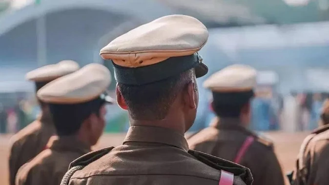 यूपी पुलिस में बड़ी पदोन्नति, 121 उपनिरीक्षक बने निरीक्षक और 384 मुख्य आरक्षक उपनिरीक्षक