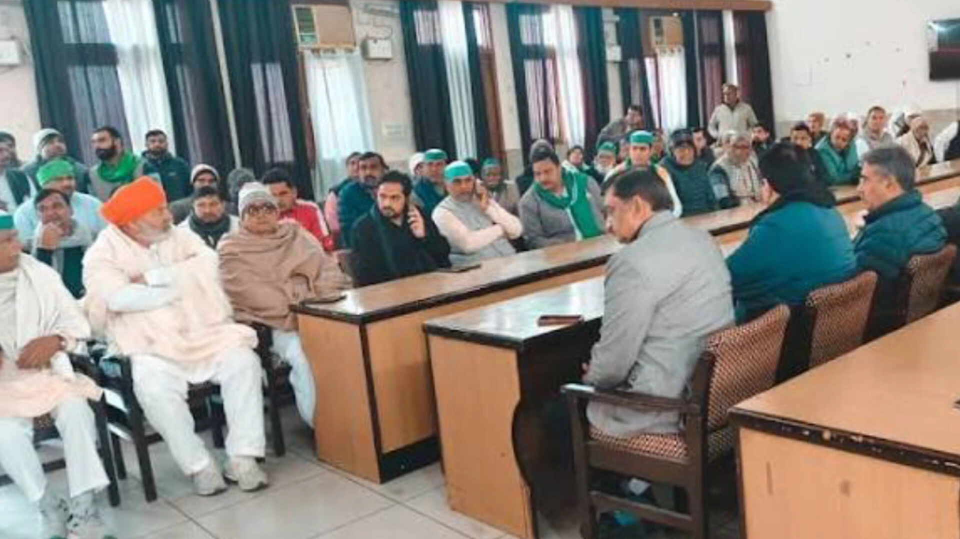 प्रदूषण और जाम पर बनी सहमति, उद्योगपति–भाकियू की बैठक रही सकारात्मक
