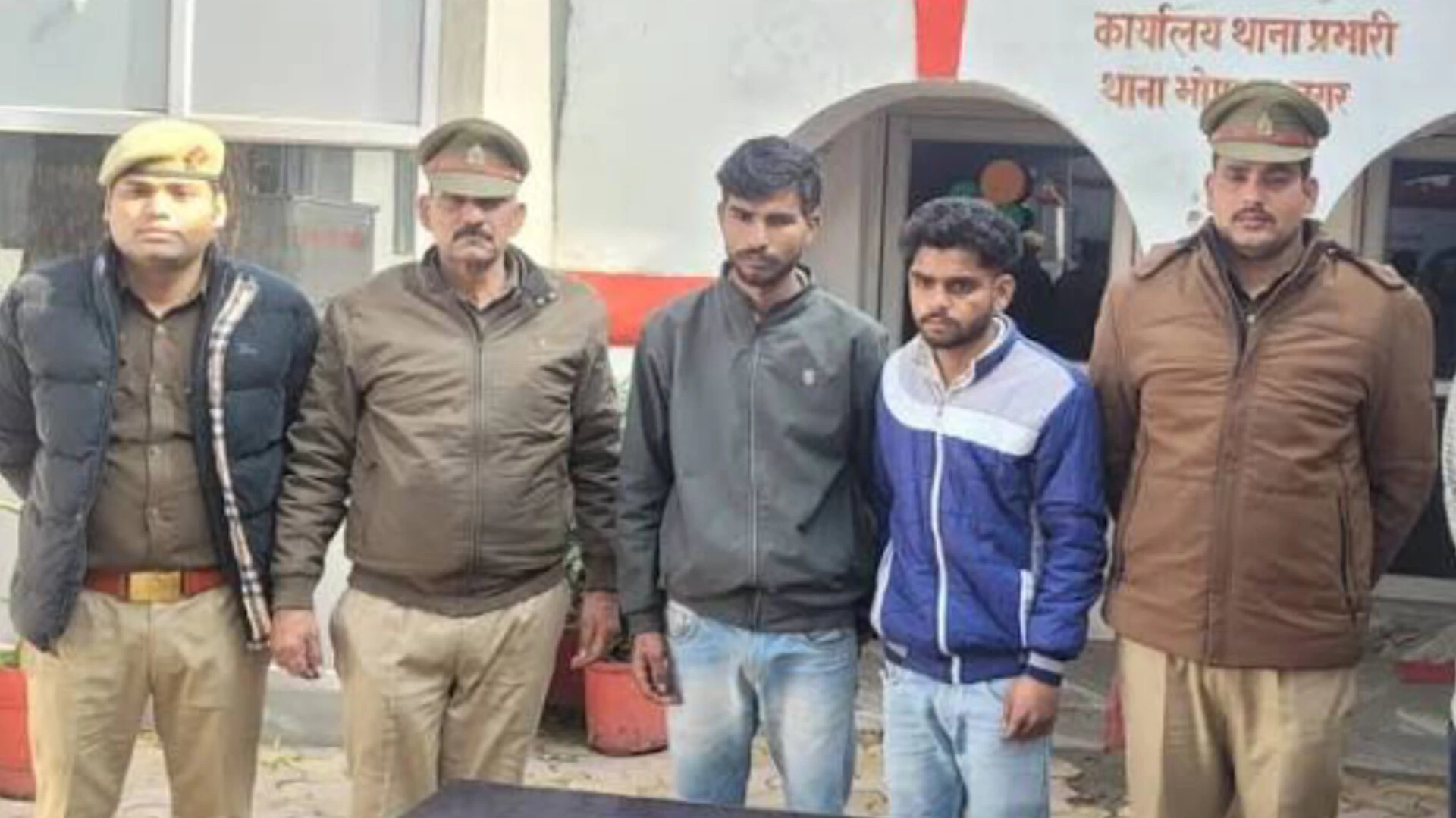 एटीएम तोड़ने की कोशिश करने वाले दो आरोपी गिरफ्तार