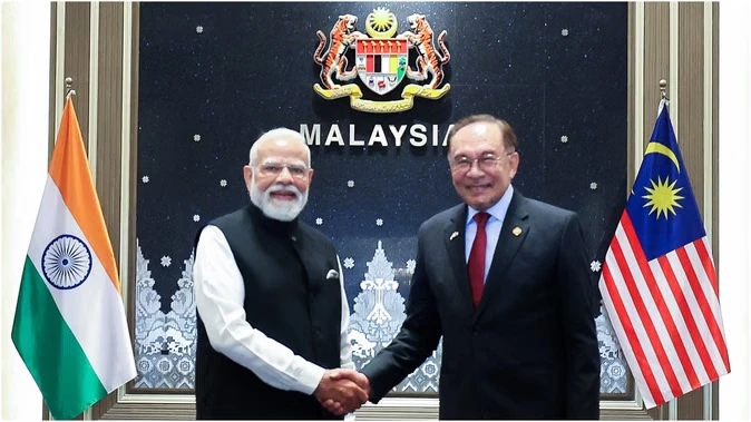 प्रधानमंत्री मोदी ने मलयेशिया में किया भारतीय समुदाय से संवाद, कई अहम समझौतो पर मोहर