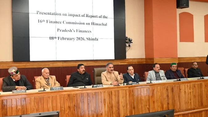 हिमाचल सरकार ने 16वें वित्त आयोग और आरडीजी समाप्ति के प्रभावों पर दी विस्तृत प्रस्तुति