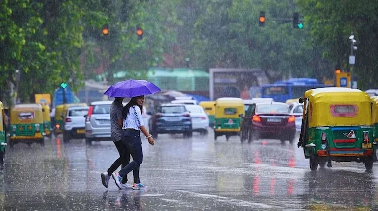 अगले सप्ताह यूपी में तेज धूप और हवाओं के साथ बारिश की संभावना