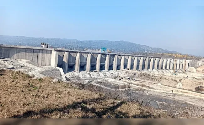 पाकिस्तान को दोहरा झटका: सिंधु के बाद अब रावी का भी पानी रोकेगा भारत