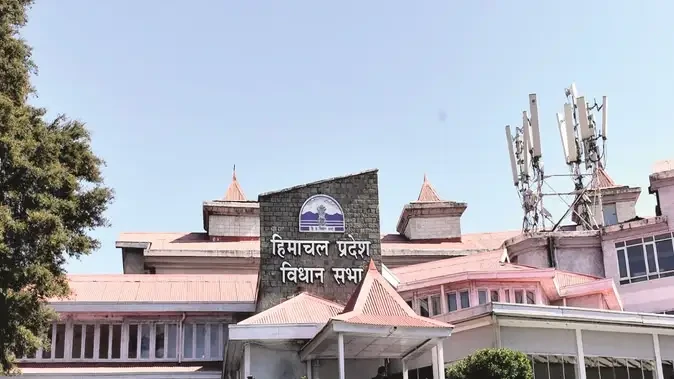 विधायक निधि न मिलने पर विधानसभा सत्र में हंगामा, मुख्यमंत्री सुक्खू ने दी सफाई